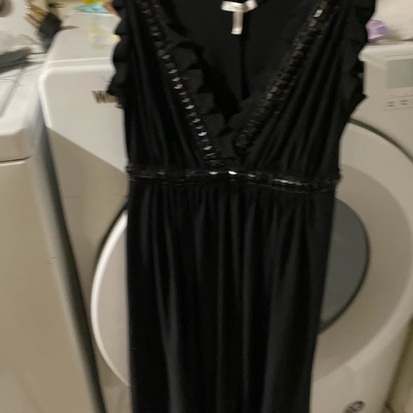 Black beaded v neck dress - Picture 5 of 5